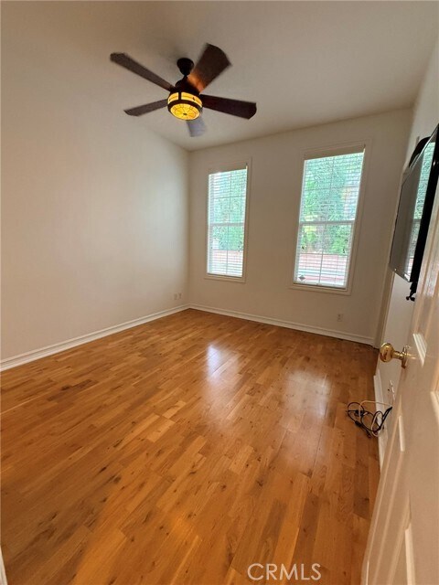 Building Photo - 3 New Dawn