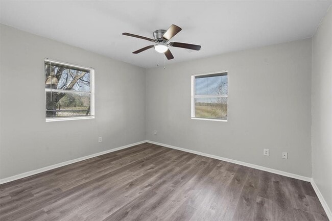 Building Photo - 455 Longstreet Rd