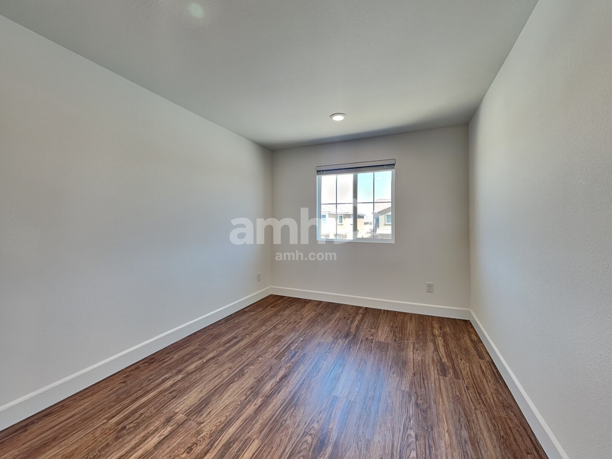 Building Photo - 9171 Ribbon Mdw Ct