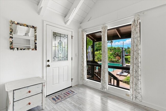 Building Photo - 3161 Mapu Dr