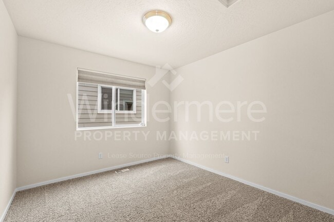 Building Photo - Rare Kendall Yards Detached Single-Family Home | One-Level Living | Low Maintenance