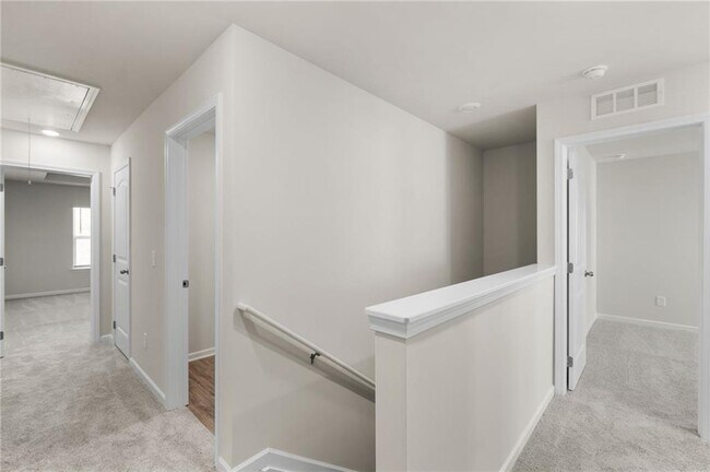 Building Photo - 392 Whitetail Cir