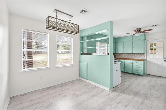 Building Photo - 531 Coe Rd