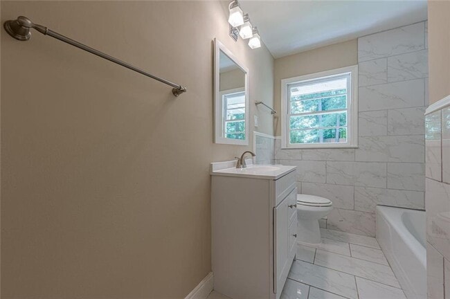 Building Photo - 2151 Zelda Dr NE