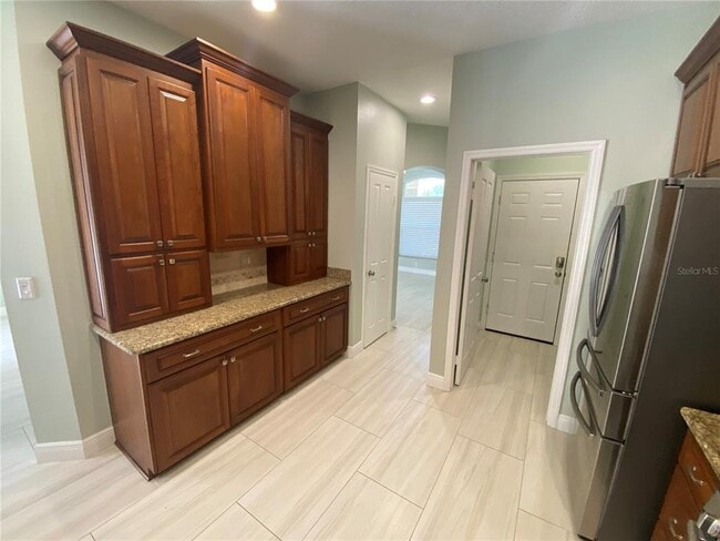 Building Photo - 1814 Cattleman Dr