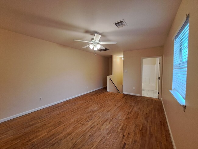 Building Photo - 2509 Gravier St