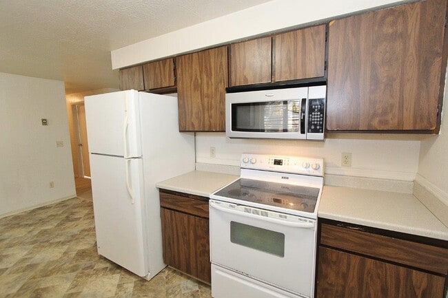 Building Photo - 3696 N Patricia Ln