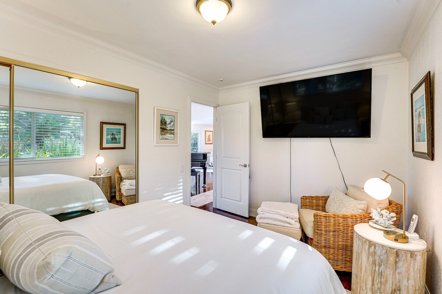 Building Photo - 1163 Arroyo Dr