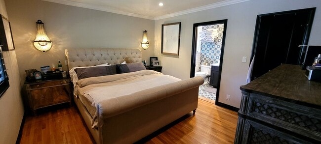 Building Photo - Midtown Ventura 3+2 Single Family Home $52...