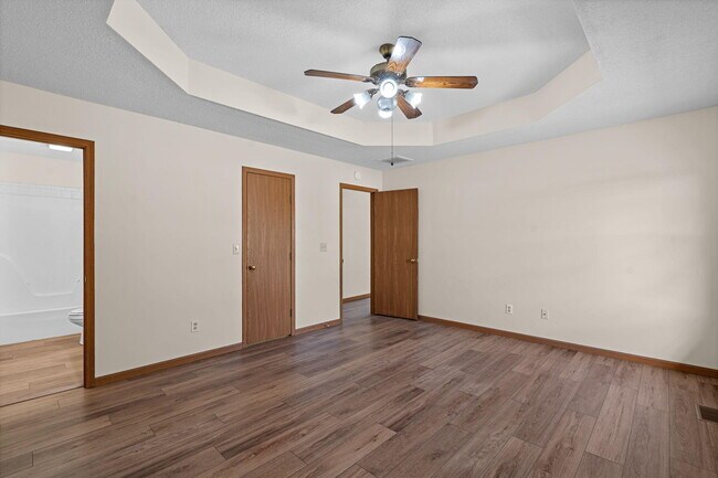Building Photo - 1278 W Butterfield Dr