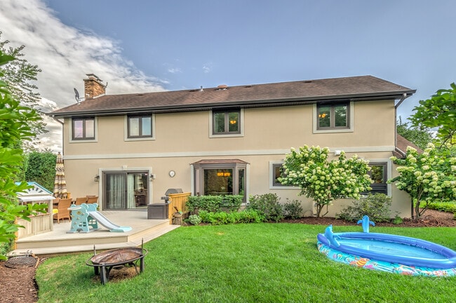 Building Photo - 11400 Burr Oak Ln