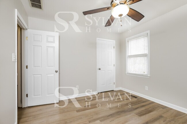 Building Photo - At Last, This Is What You Have Been Searching For!