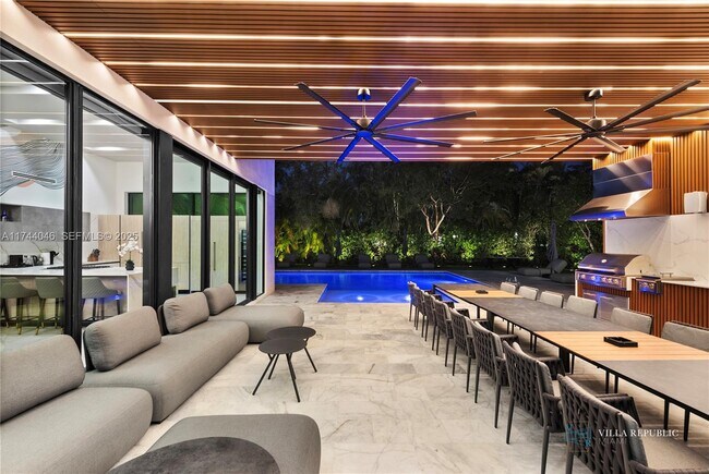 Building Photo - 1941 NE 196th Terrace