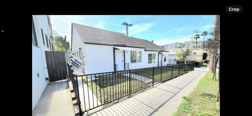 New Landscape pending/laundry room - 618 W 6th St