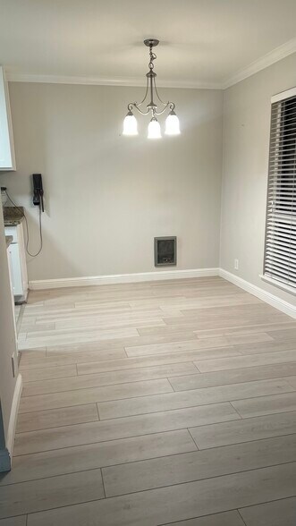 Building Photo - 8985 Alcosta Blvd