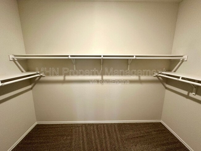 Building Photo - 4051 Basil Mdw