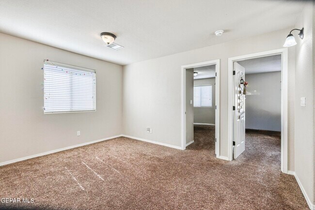 Building Photo - 6723 Boulder Canyon Ln