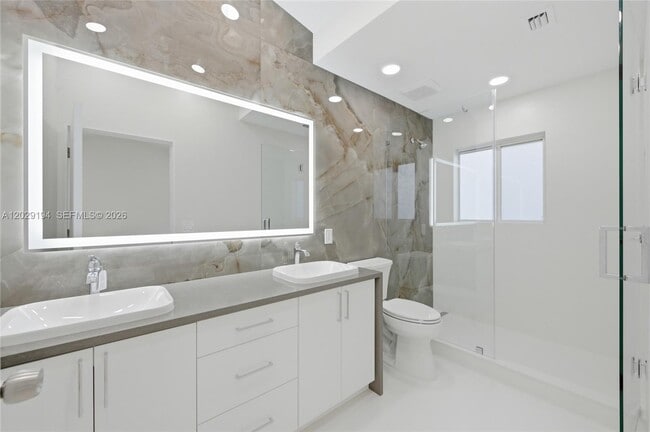 Building Photo - 22384 Thousand Pines Ln