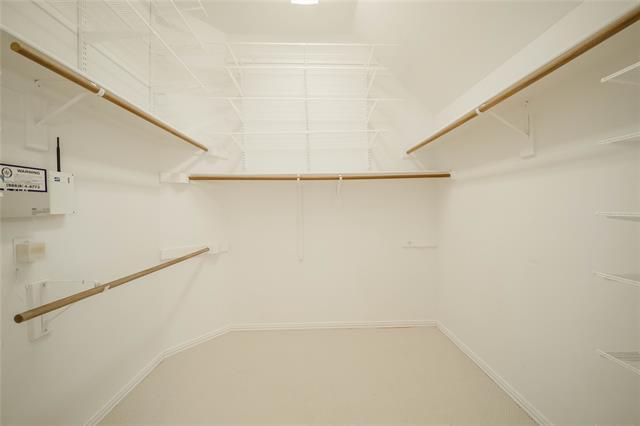 Building Photo - 2616 Barrington Dr