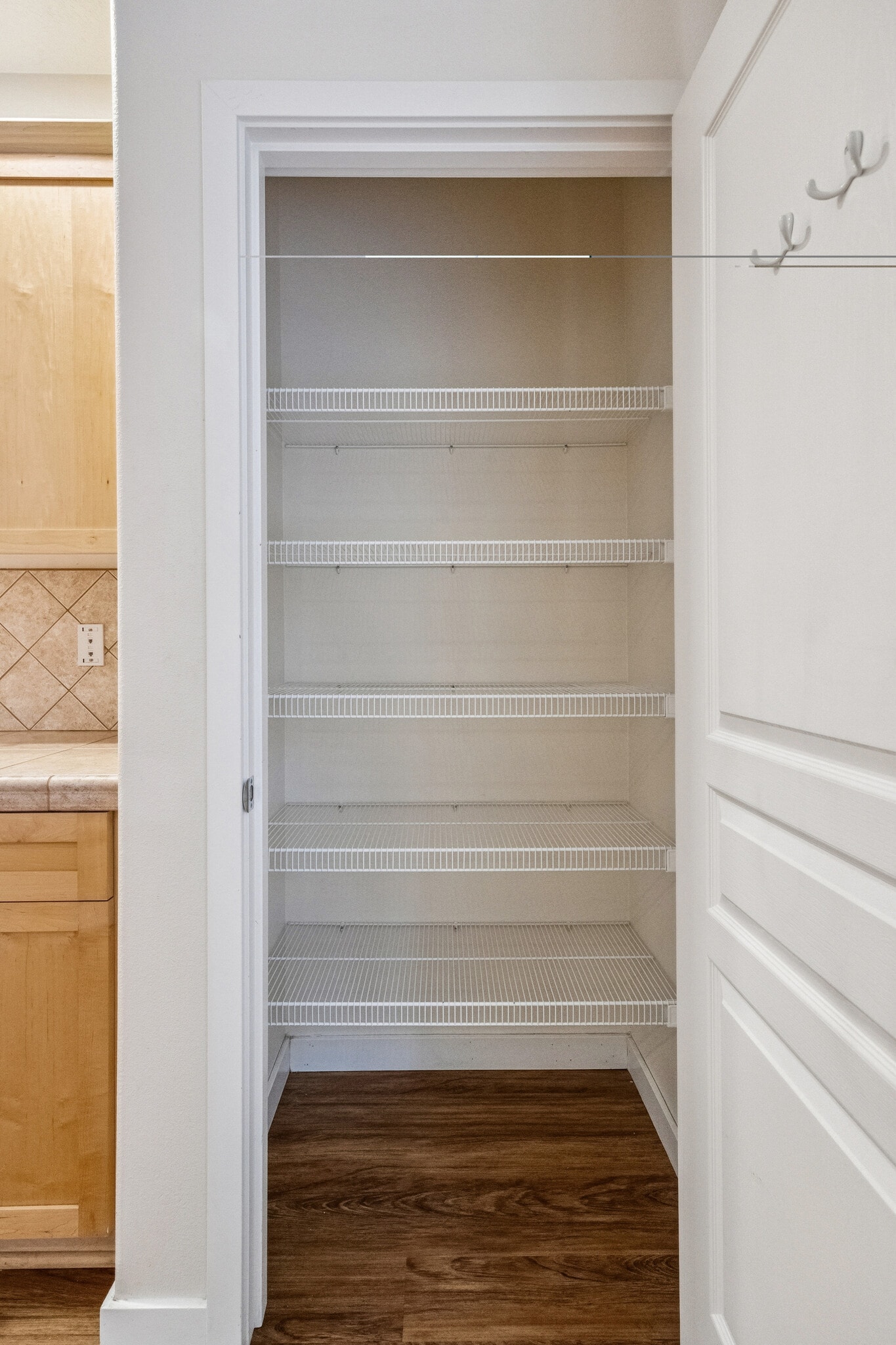 pantry - 325 NW 209th Ave