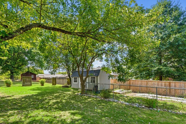 Building Photo - 453 Belinda Pkwy