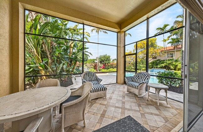 Building Photo - 123 Sunesta Cove Dr