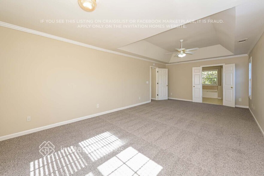 Building Photo - 4033 Rivermeade Dr SW