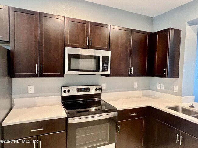 Building Photo - 233 Annies Pl