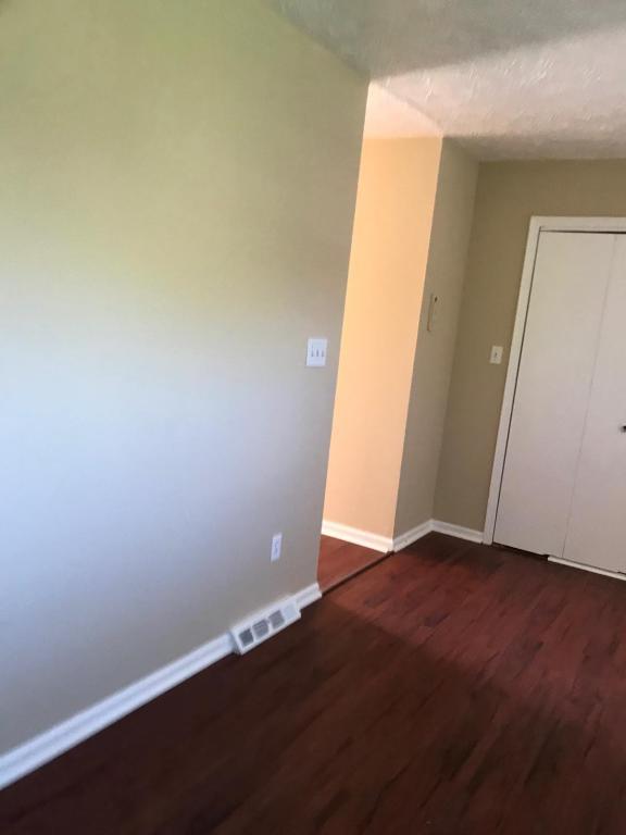 Building Photo - 1811 Dalton Ct