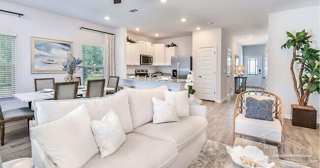 Building Photo - 3 Egret Ave