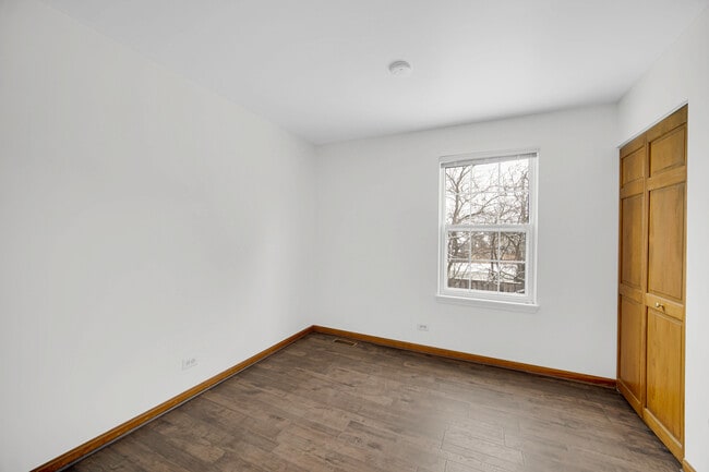 Building Photo - 4782 Amber Cir