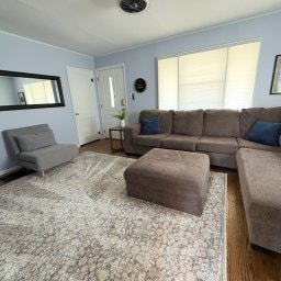 Building Photo - 319 S Porter St