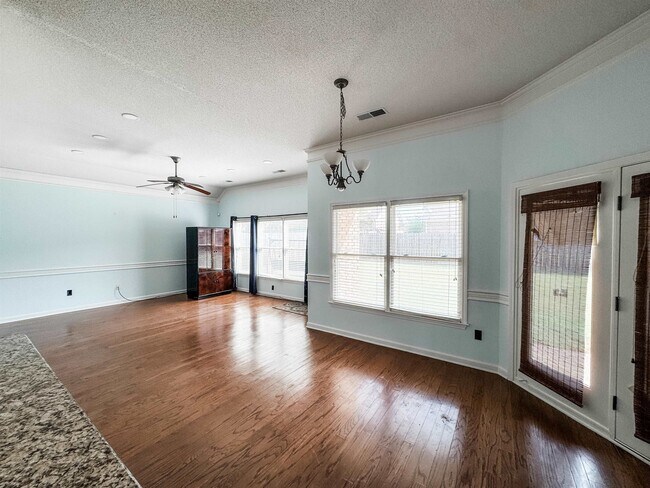 Building Photo - 10521 Red Stone Dr