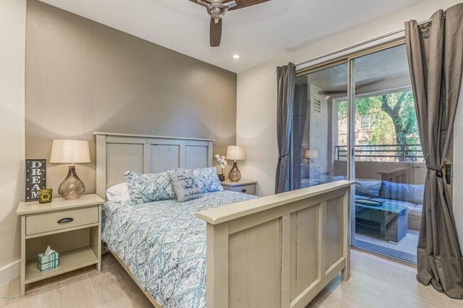 Building Photo - 19777-19776 N 76th St