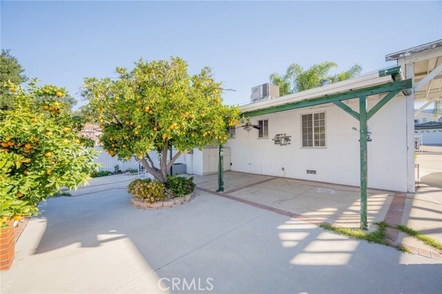 Building Photo - 10645 Mather Ave