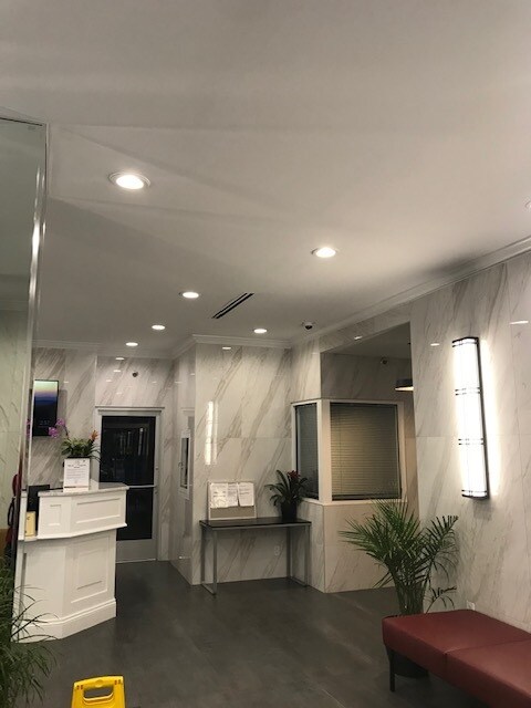 lobby - 2101 Chestnut St