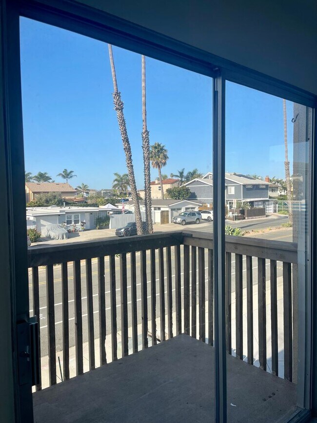 Building Photo - 2175 Pierpont Blvd