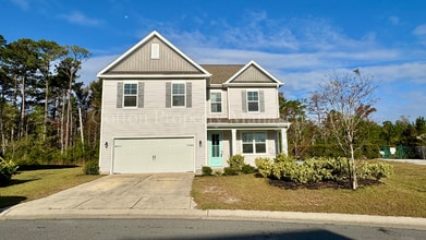 Building Photo - 473 Esthwaite Dr SE