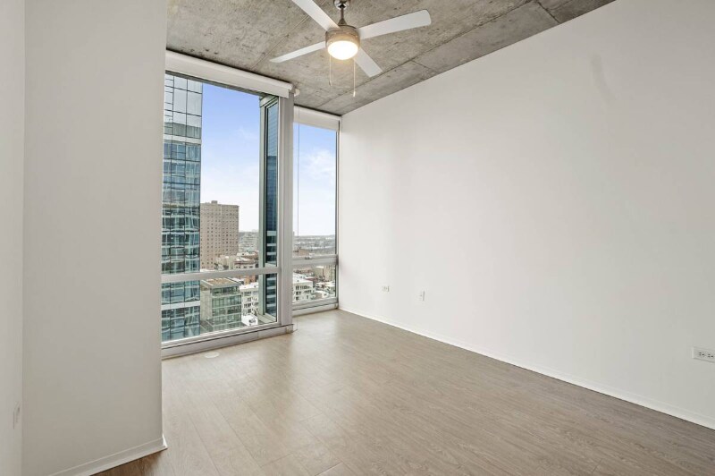 Building Photo - 1437 S State St