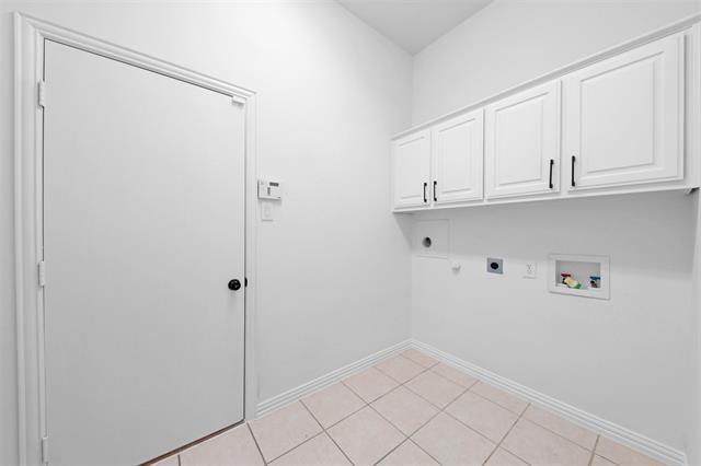 Building Photo - 3310 Meadow Wood Dr