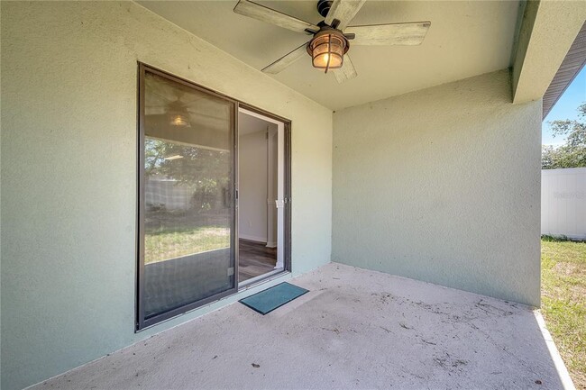 Building Photo - 330 Pheasant Dr
