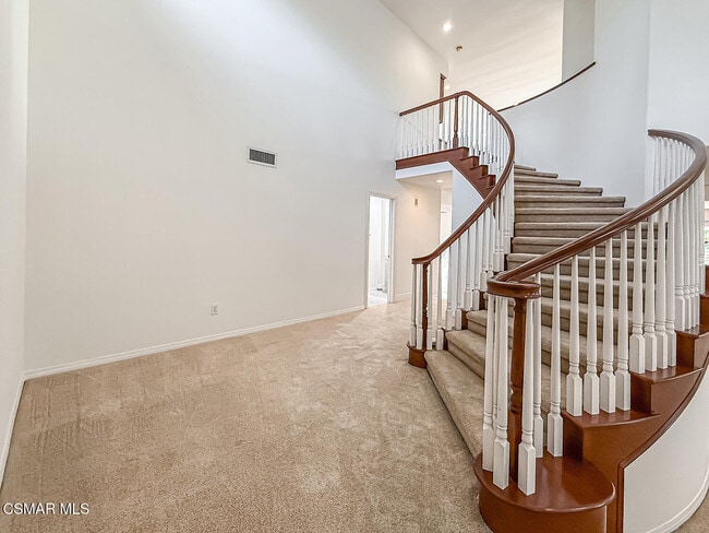 Building Photo - 780 Paseo De Leon