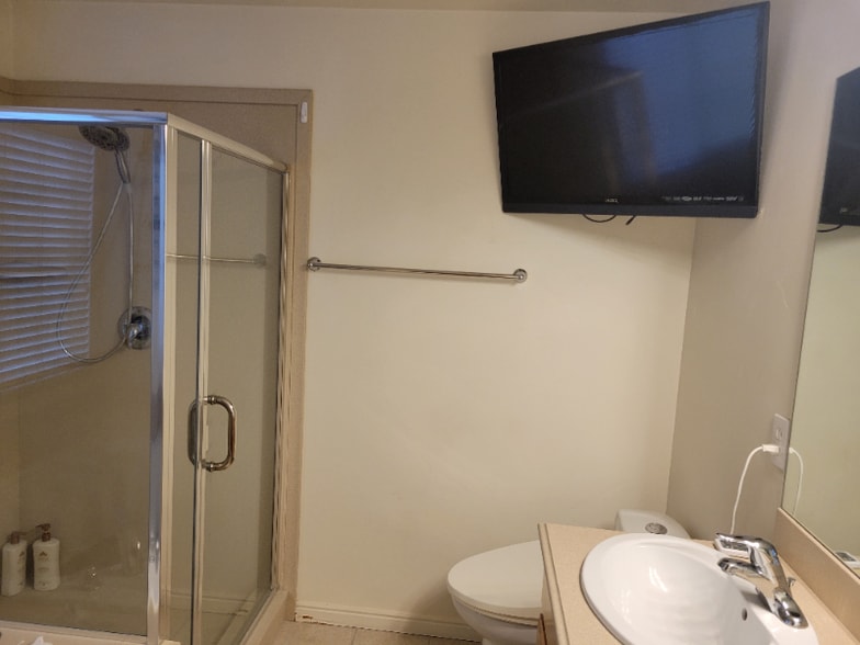 Building Photo - 7900 S 5070 W