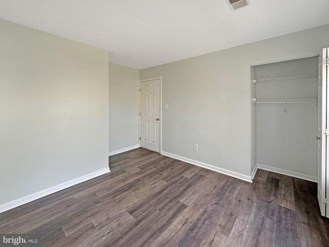 Building Photo - 25415 Morse Dr