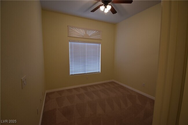 Building Photo - 3305 Tuscany Village Dr