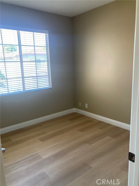 Building Photo - 162 Las Flores