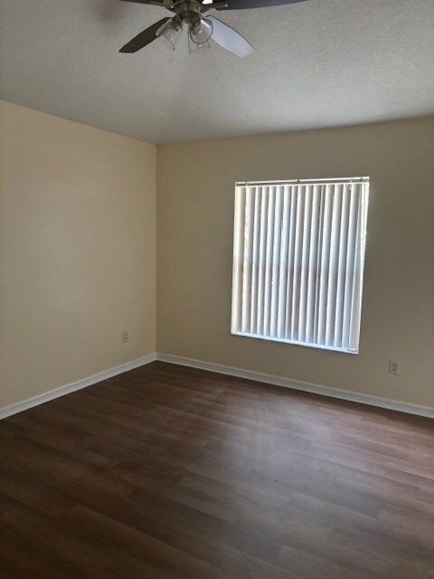 Building Photo - Beautiful Custom Built Home
