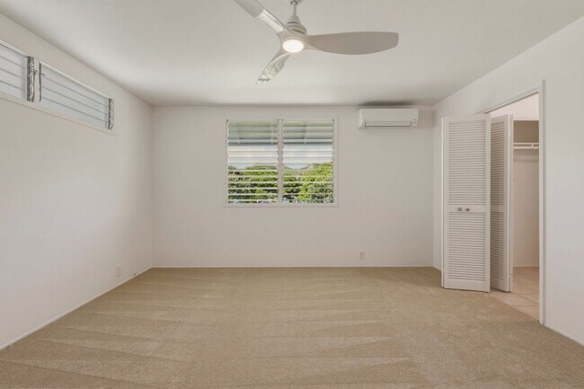 Building Photo - Spacious Aikahi Loop House in Kailua
