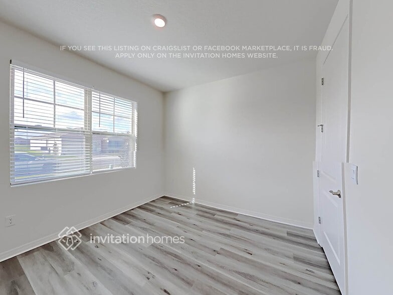 Building Photo - 1523 Lyonsdale Ln