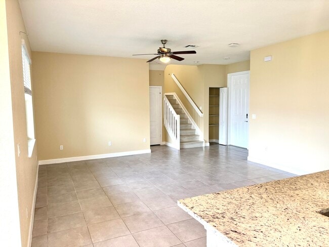 Building Photo - 7962 NW Greenbank Cir